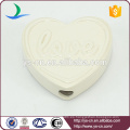 Decoración de cerámica de forma de corazón con amor de alivio